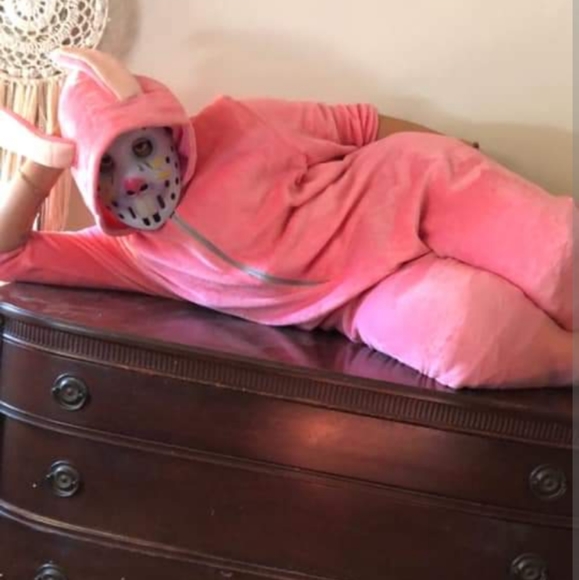 Meet your Posher, Tobey - Picture 1 of 1